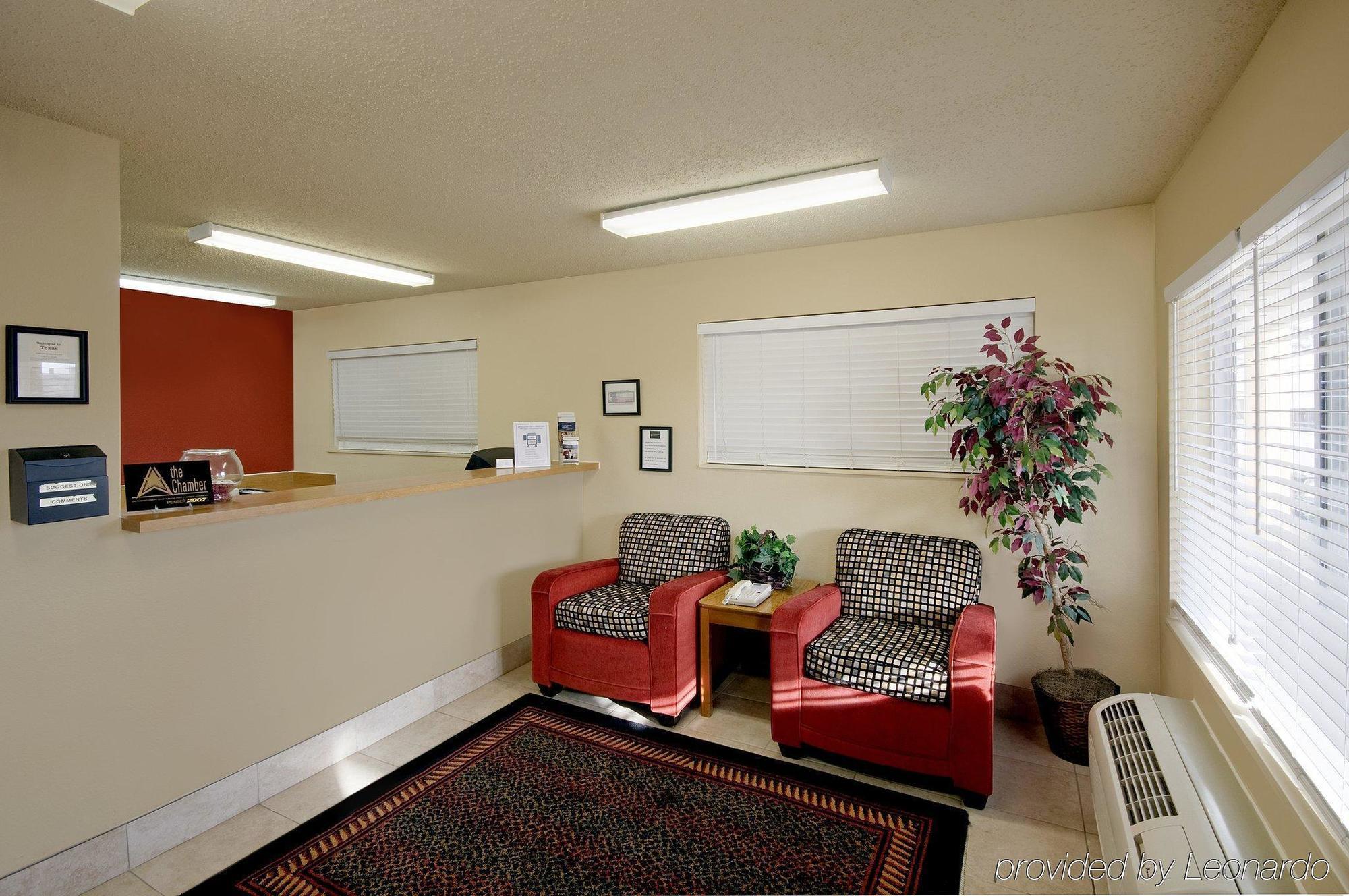 Birch Hill Suites Kansas City - Independence Exterior photo